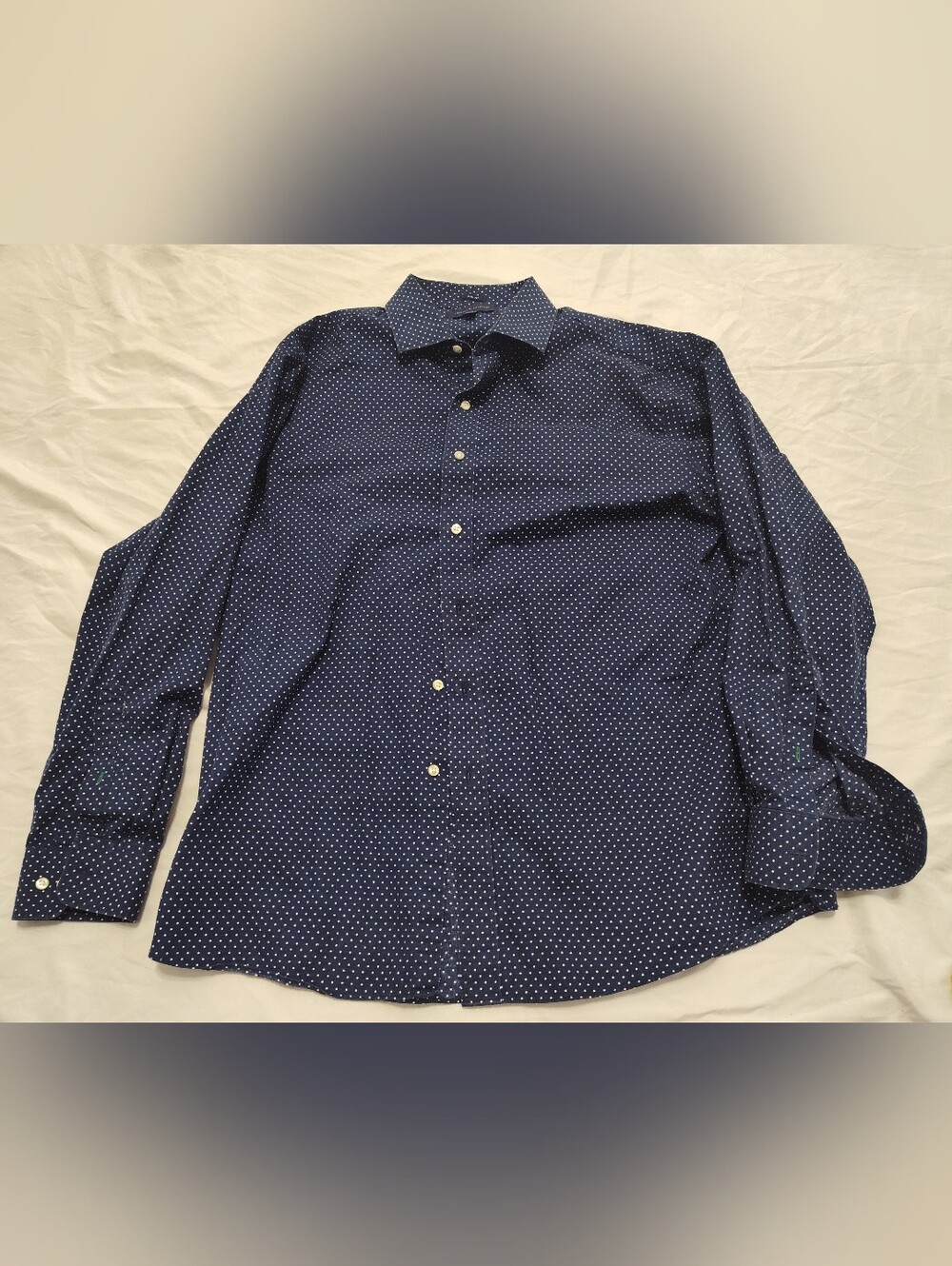 Tommy Hilfiger Slim Fit Long Sleeve Button Up Blue Polka Dot Shirt Men’s (34-35)